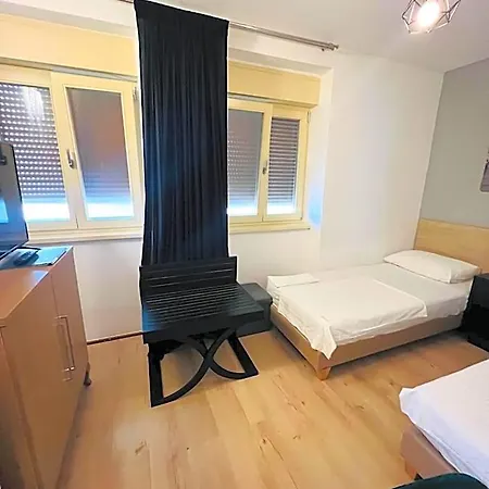 Hotel Arbia - Magdalena By The